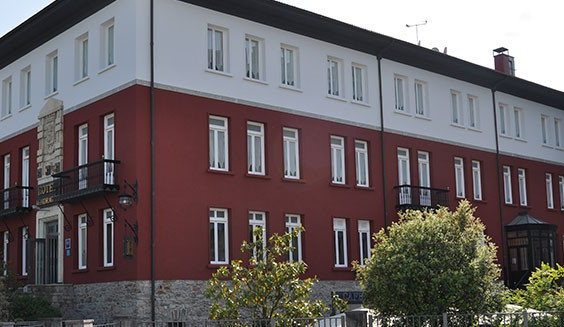 Hotel-mondragon-3-707x327